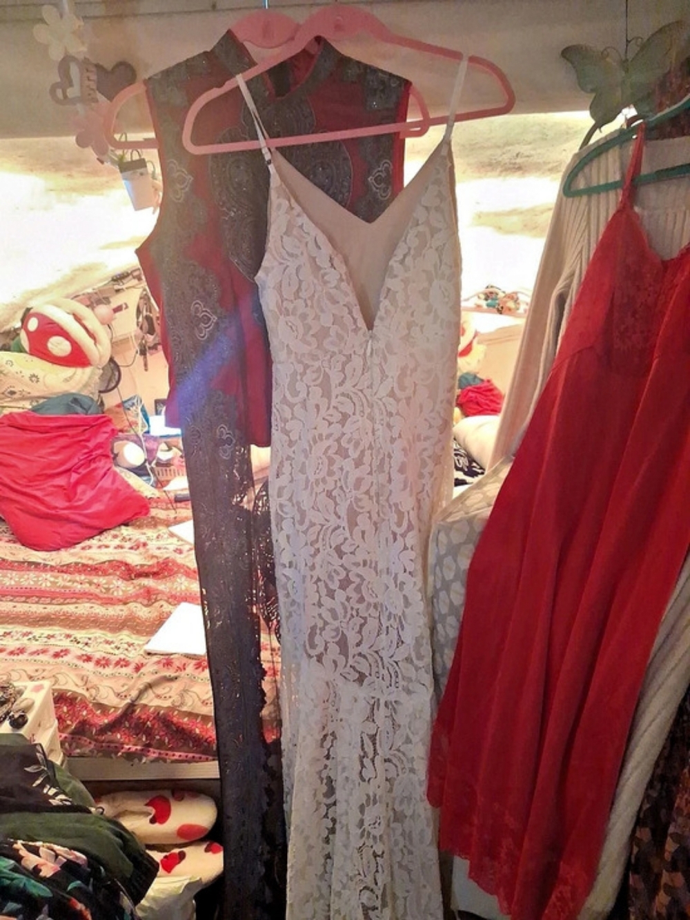 Lulus Lace Maxi Dress in White & Beige Size Small Like New